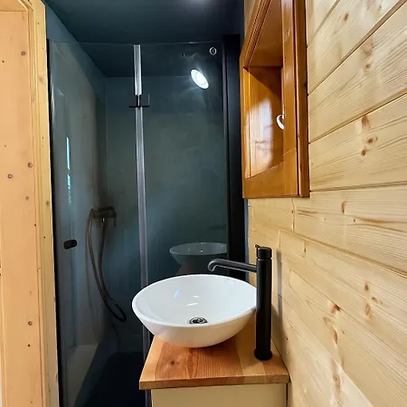 Chaloupka S Odklapeci Strechou Tente de luxe Brezany (Klatovy)