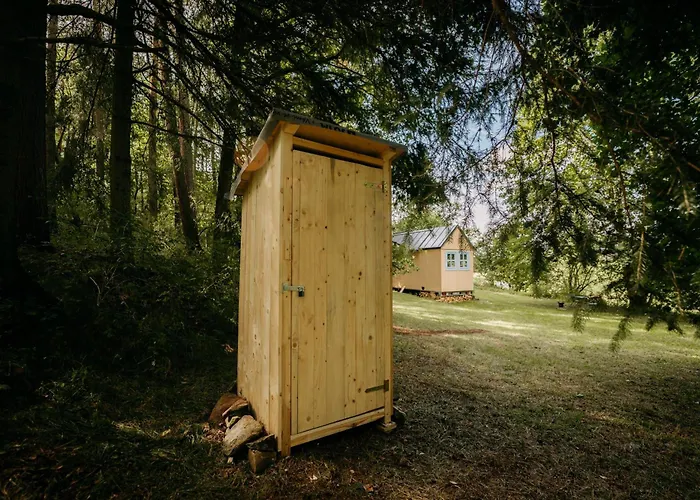 Chaloupka S Odklapeci Strechou Luxussátor Brezany (Klatovy)